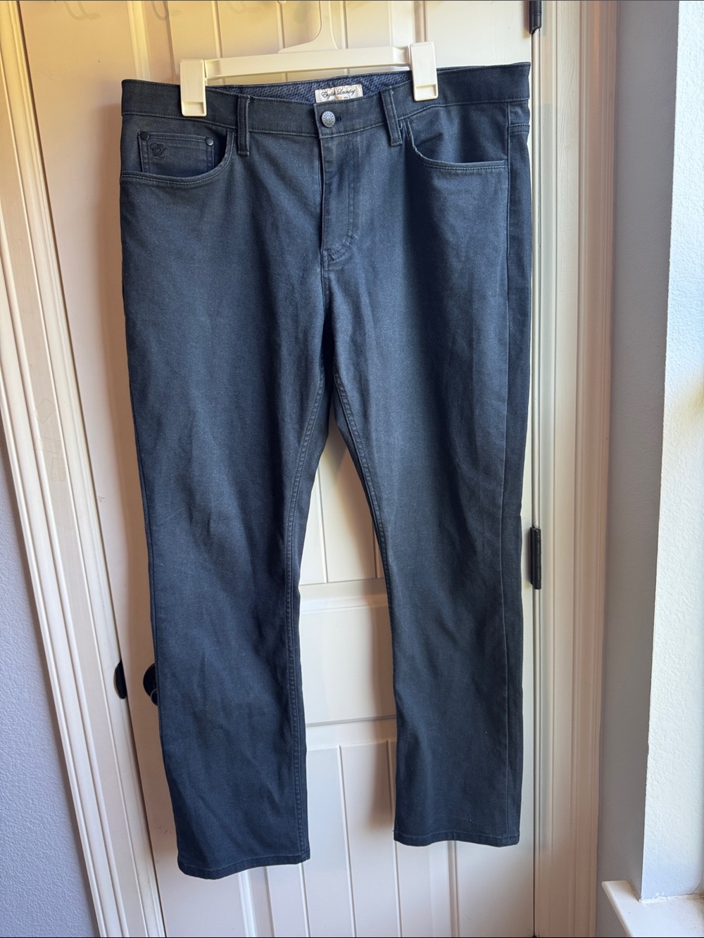 English Laundry Men's Straight Jeans in Charcoal Black